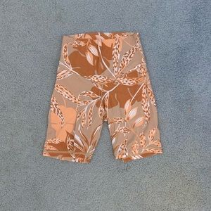 Aerie Biker Shorts - Size M